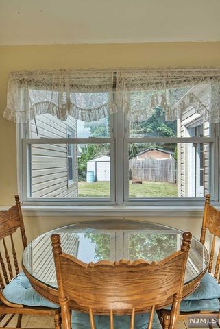 99 Village Road, Pequannock Township, NJ 07444