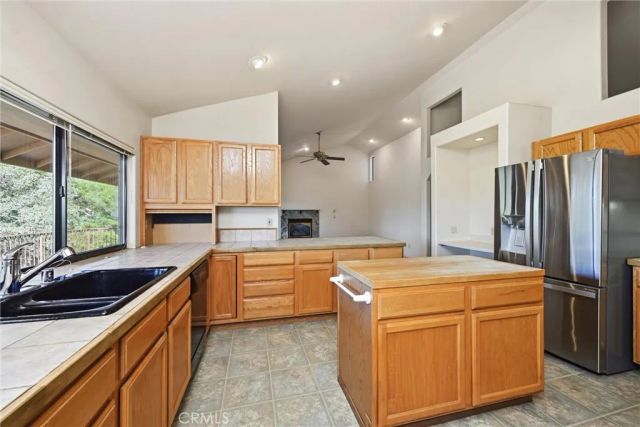 16261 Conestoga Road, Hidden Valley Lake, CA 95467