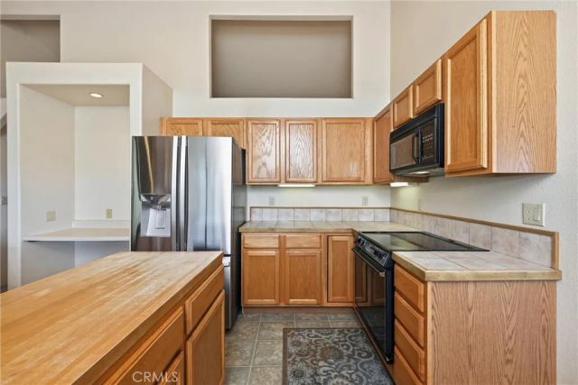 16261 Conestoga Road, Hidden Valley Lake, CA 95467