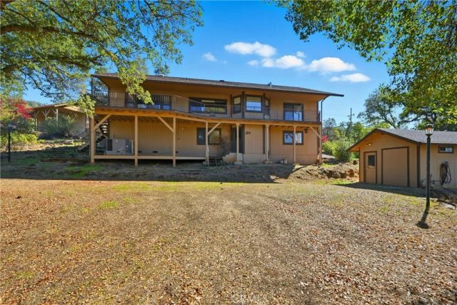 16261 Conestoga Road, Hidden Valley Lake, CA 95467