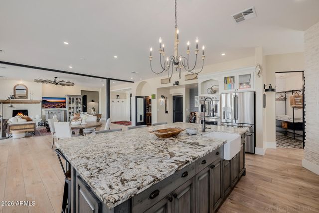 32633 N 137TH Street, Scottsdale, AZ 85262