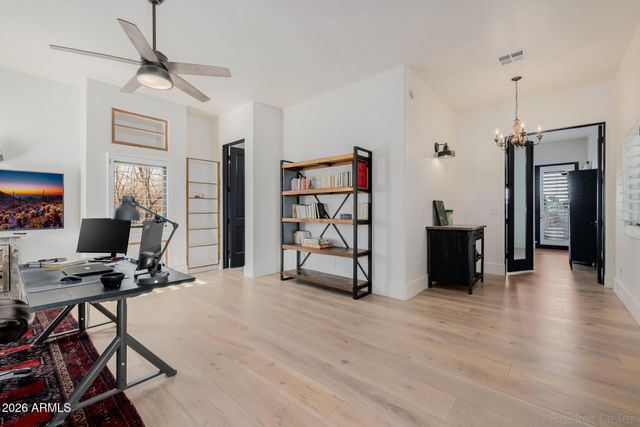 32633 N 137TH Street, Scottsdale, AZ 85262