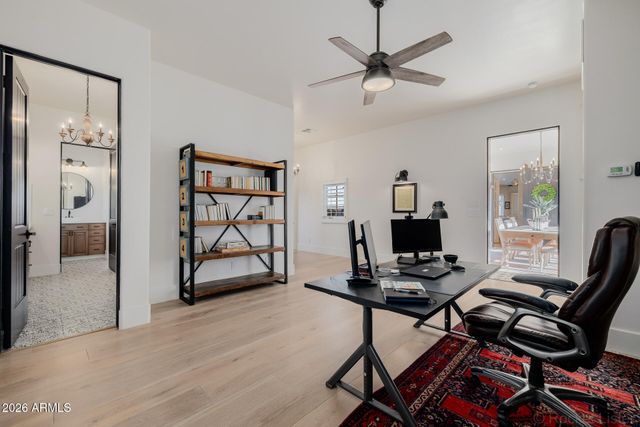 32633 N 137TH Street, Scottsdale, AZ 85262