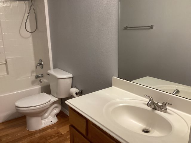 5012 Raymond Drive, Fort Worth, TX 76244