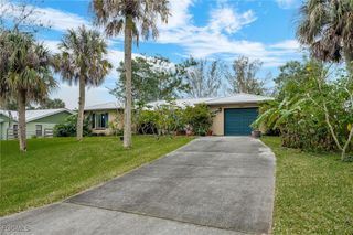 3145 Shell LN, Fort Denaud, FL 33935