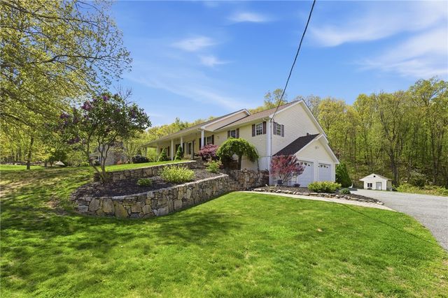 99 Burlingame Road, Smithfield, RI 02917