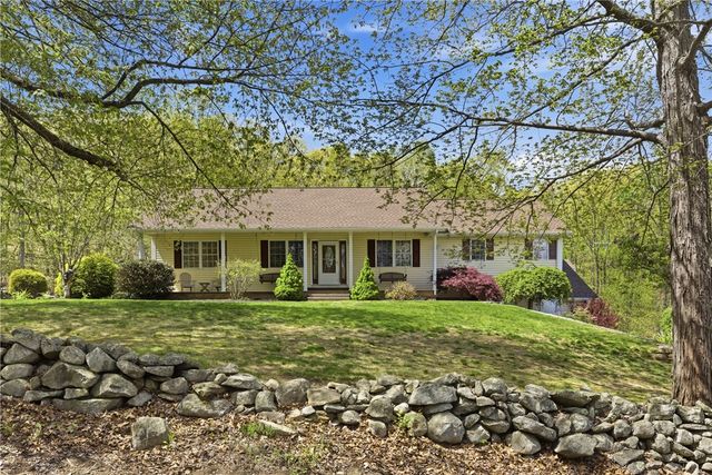 99 Burlingame Road, Smithfield, RI 02917