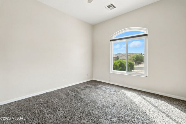 13122 N High Hawk Drive, Marana, AZ 85658