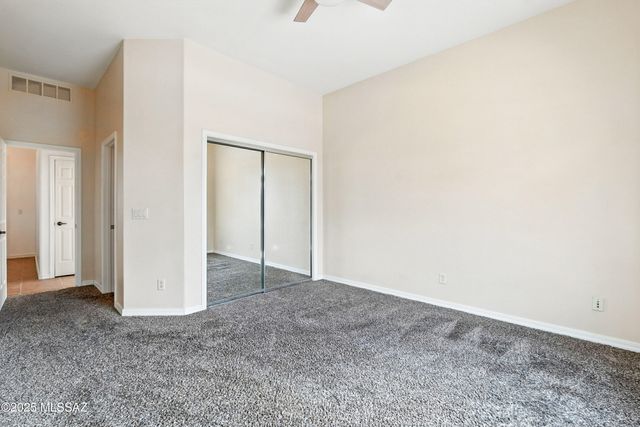 13122 N High Hawk Drive, Marana, AZ 85658