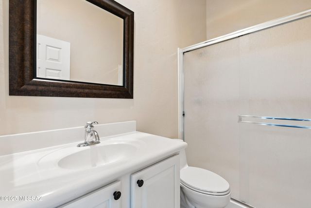 13122 N High Hawk Drive, Marana, AZ 85658