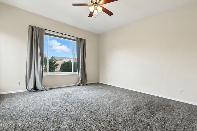 13122 N High Hawk Drive, Marana, AZ 85658