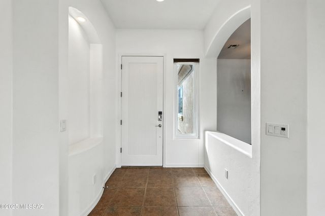 13122 N High Hawk Drive, Marana, AZ 85658