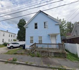 8 Nevada Street, Nashua, NH 03060