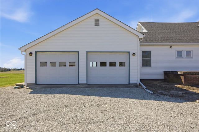 3643 W 600 S, Shelbyville, IN 46176