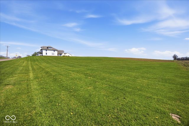 3643 W 600 S, Shelbyville, IN 46176