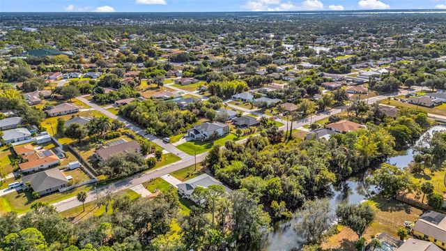 1199 BEACON DRIVE, Port Charlotte, FL 33952