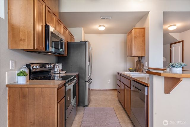 21404 104th Street Ct E, Bonney Lake, WA 98391