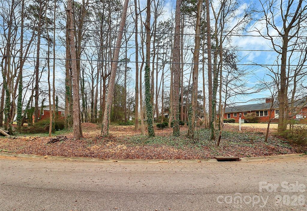 1205 Woodacres Circle 25, Kannapolis, NC 28081