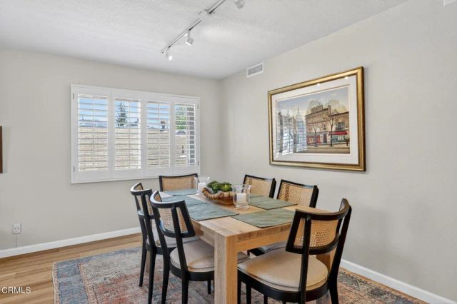 12330 Magnolia Boulevard 106, Valley Village, CA 91607