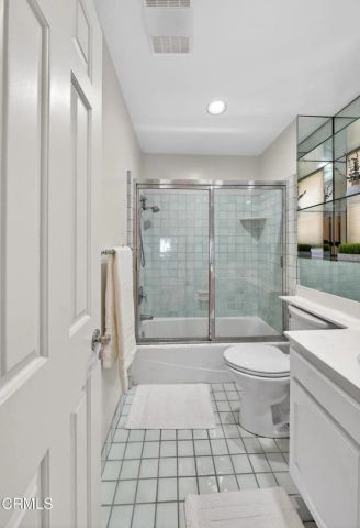 12330 Magnolia Boulevard 106, Valley Village, CA 91607