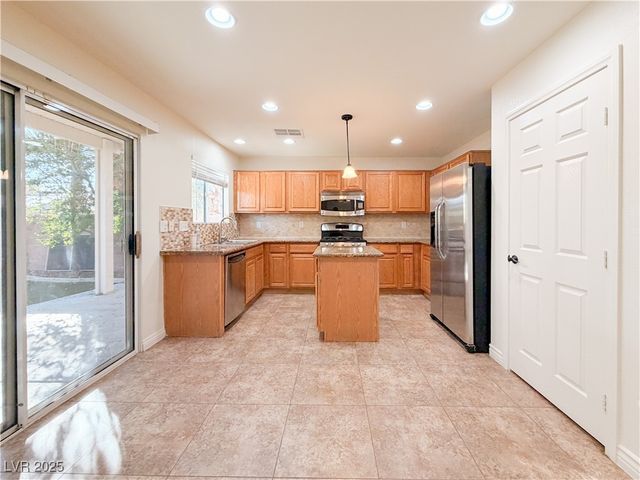 4851 Polar Lights Court, Las Vegas, NV 89130