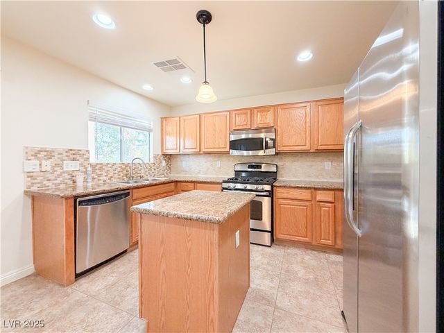 4851 Polar Lights Court, Las Vegas, NV 89130