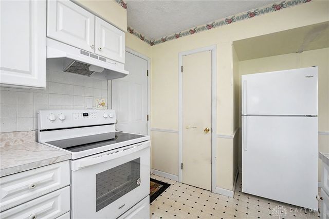 161 Hardacre Drive, Xenia, OH 45385