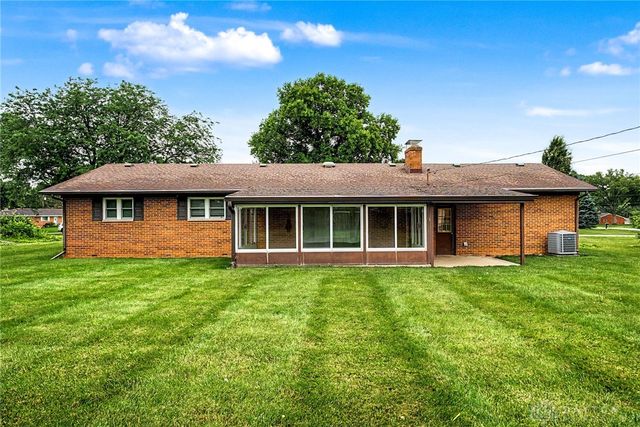 161 Hardacre Drive, Xenia, OH 45385
