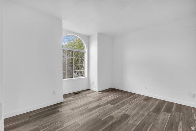 1202 W COUNTRY RIDGE DR, South Jordan, UT 84095