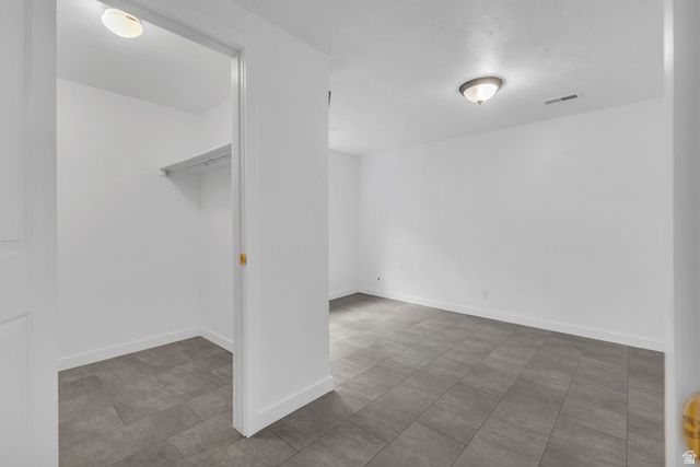1202 W COUNTRY RIDGE DR, South Jordan, UT 84095