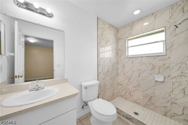 3738 Santa Barbara BLVD, Cape Coral, FL 33914