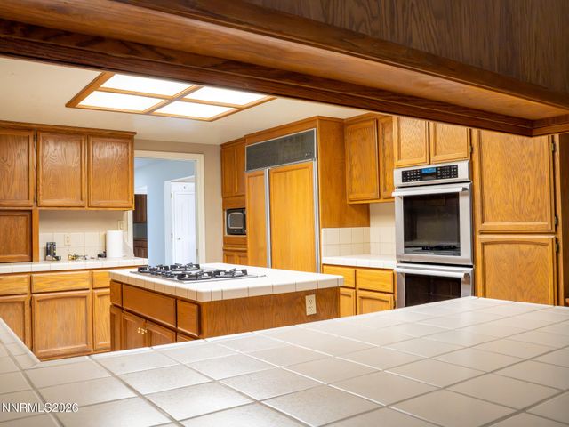2285 Hedgewood Drive, Reno, NV 89509