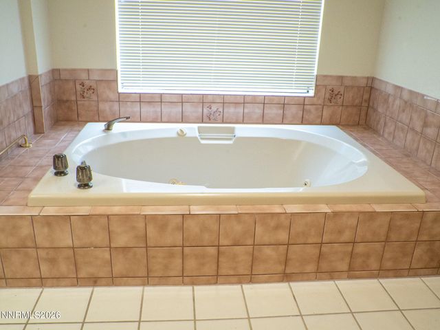 2285 Hedgewood Drive, Reno, NV 89509