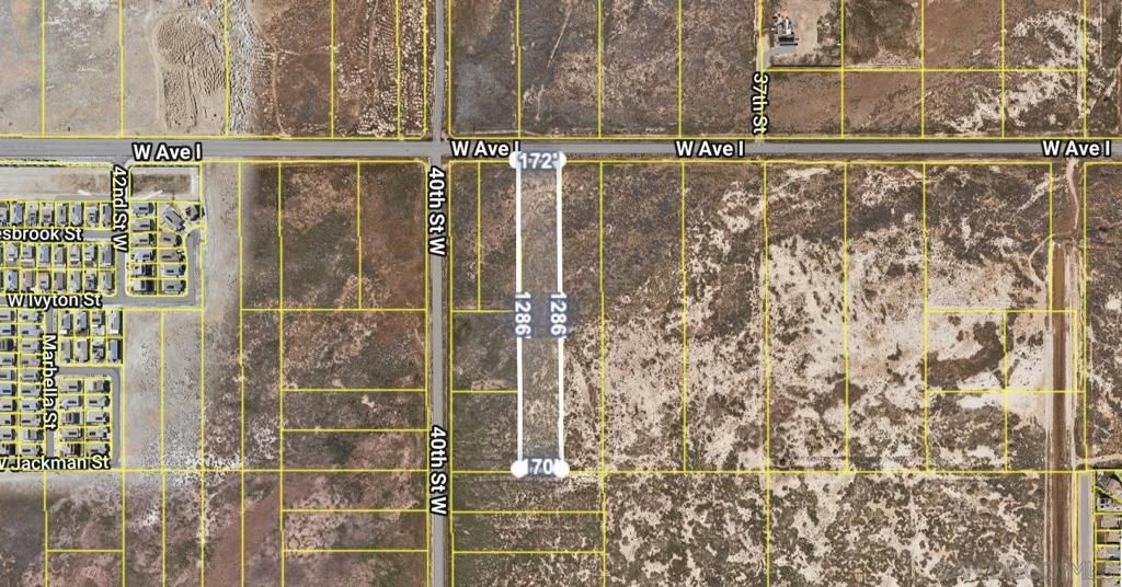 W 40th St, Lancaster, CA 93535