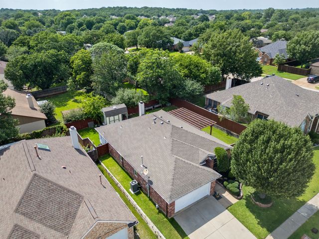 7105 Herman Jared Drive, North Richland Hills, TX 76182