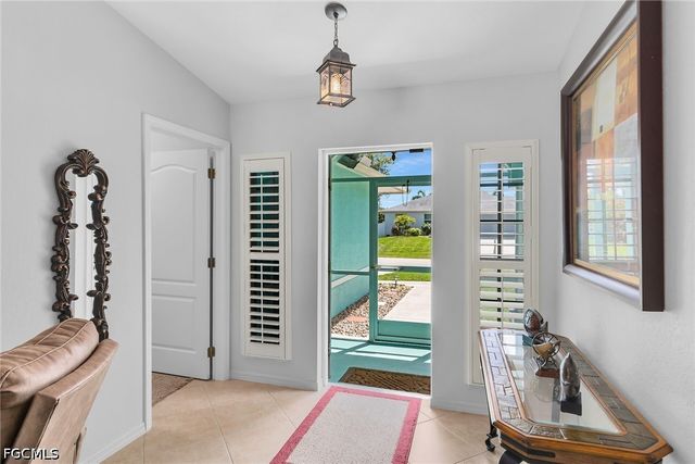 2009 SW 36th TER, Cape Coral, FL 33914