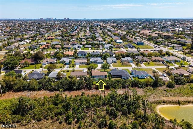 2009 SW 36th TER, Cape Coral, FL 33914