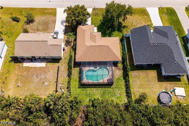 2009 SW 36th TER, Cape Coral, FL 33914