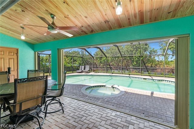 2009 SW 36th TER, Cape Coral, FL 33914