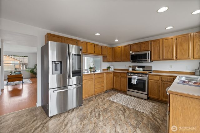 8632 S Asotin Street, Tacoma, WA 98444