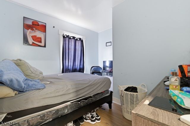 140 Lily St, Paterson City, NJ 07522