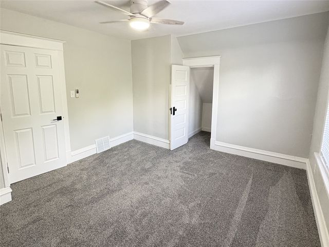1503 7th Avenue SE, Cedar Rapids, IA 52403