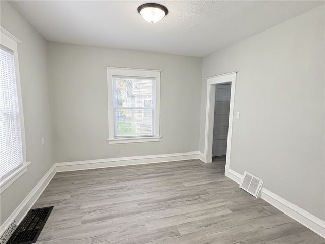1503 7th Avenue SE, Cedar Rapids, IA 52403