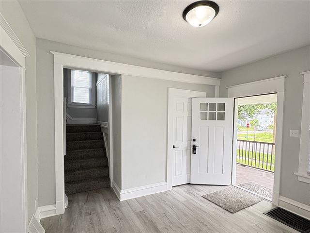 1503 7th Avenue SE, Cedar Rapids, IA 52403