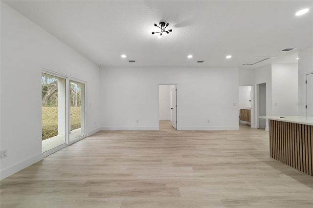6862 SE 23RD AVENUE, Ocala, FL 34480