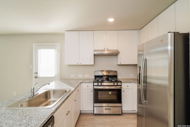 10783 Prusiner, Converse, TX 78109