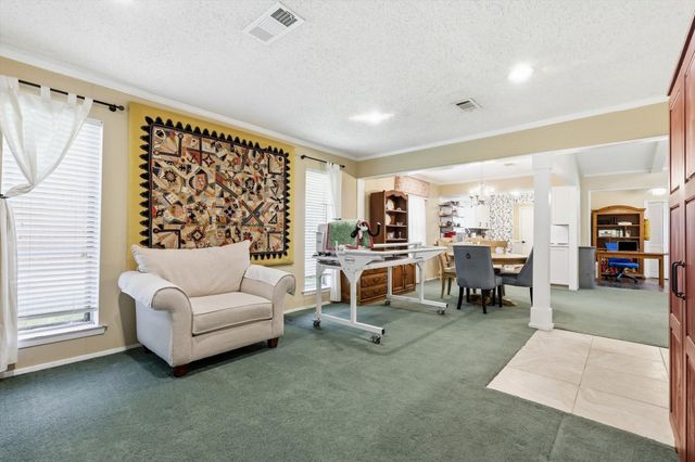 3066 Ponder Place, Dallas, TX 75229