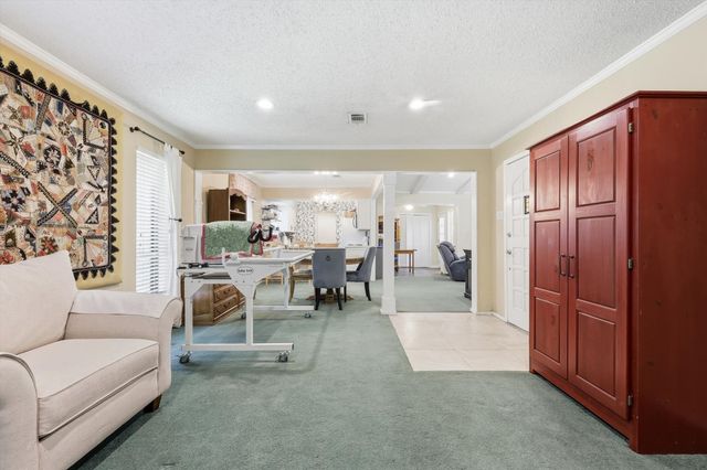 3066 Ponder Place, Dallas, TX 75229