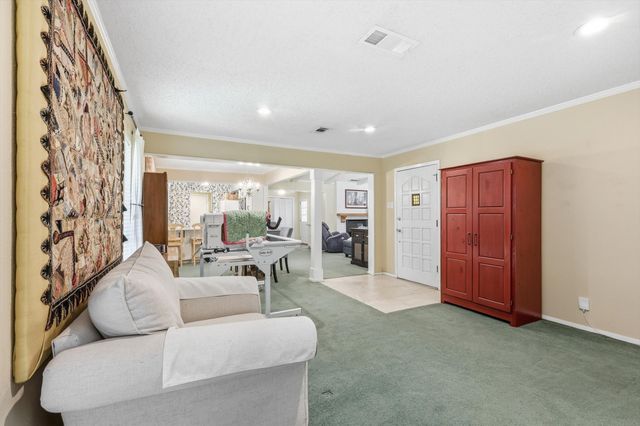 3066 Ponder Place, Dallas, TX 75229