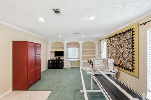 3066 Ponder Place, Dallas, TX 75229
